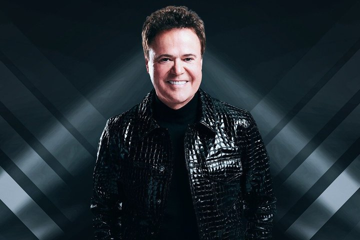 Donny Osmond at Harrahs Hotel and Casino Las Vegas - Photo 1 of 10